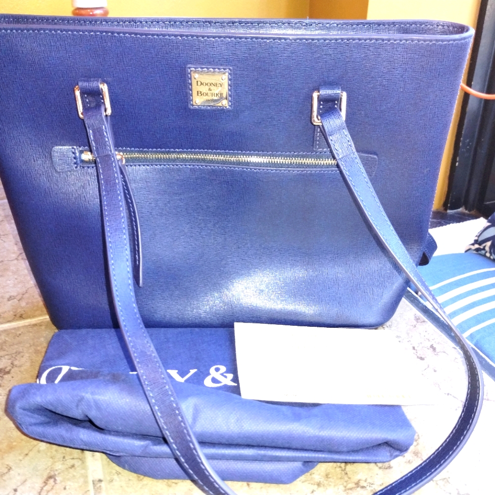 Dooney  Bourke Leather Shopper Bag Brand New